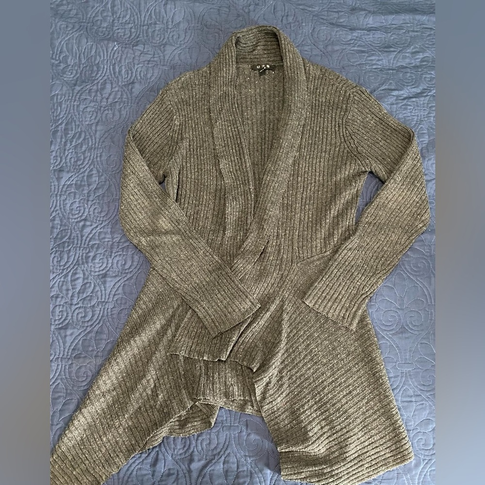 Women’s cardigan